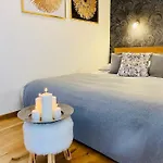 Boutique Апартаменти *
