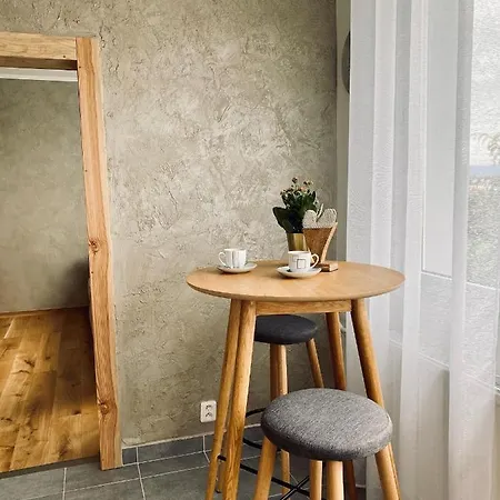 Boutique Apartment *